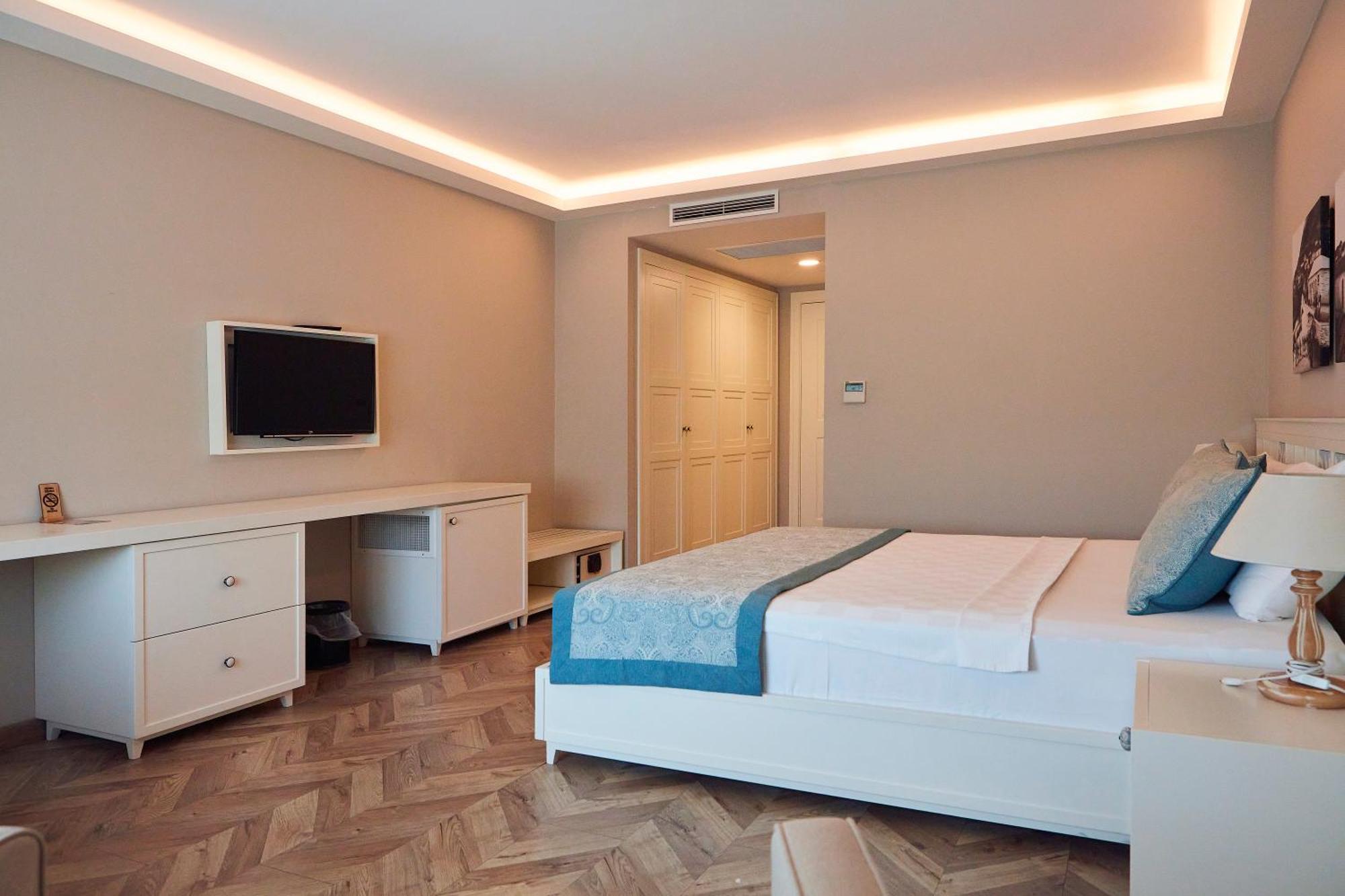 Meydani Butik Hotel İmroz エクステリア 写真